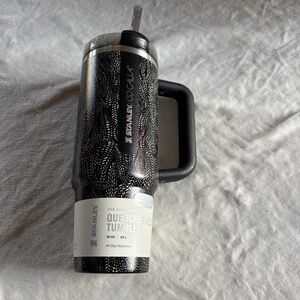 Stanley X CALIA 30 oz. Quencher H2.0 FlowState Tumbler NWT